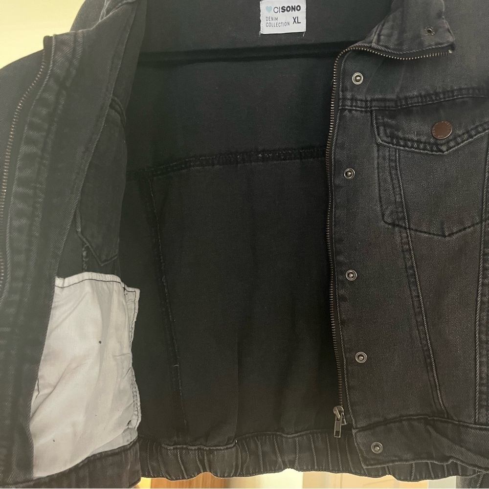 Vintage Inspired Black Denim Jacket, Women’s XL - Picture 5 of 6